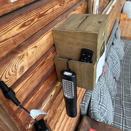 Im Wald * Edelschrott