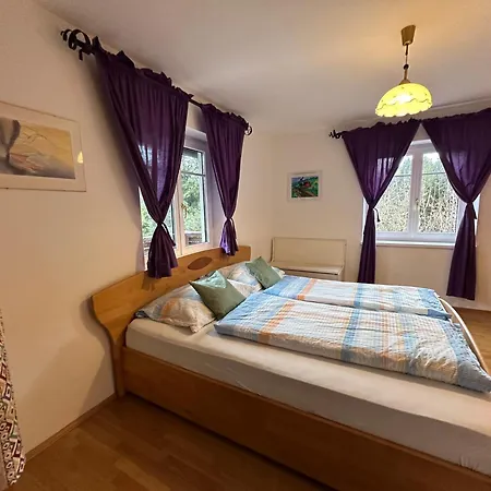 度假居 Im Wald Edelschrott