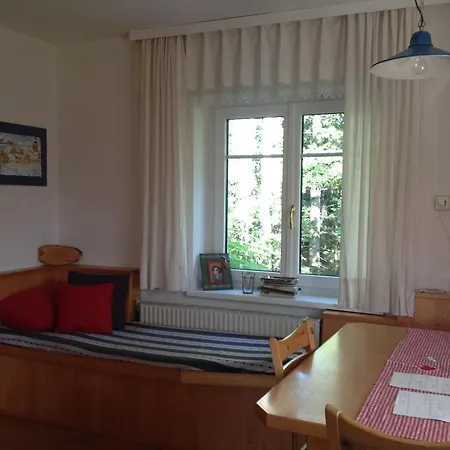 Im Wald * Edelschrott