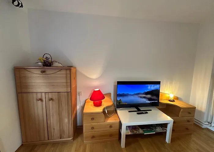 Im Wald * Edelschrott